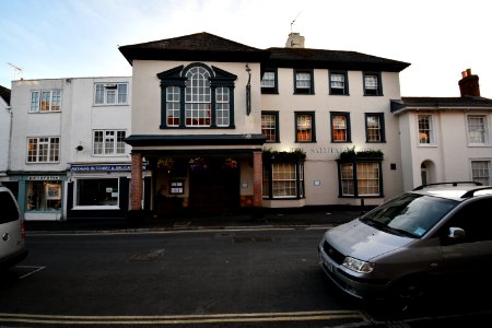 The Salutation, Topsham 02