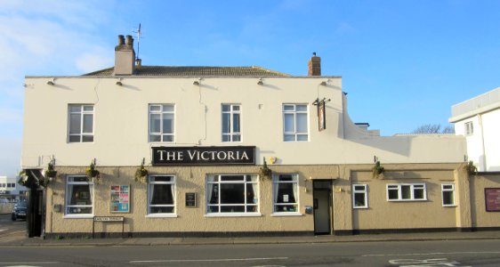 The Victoria pub, 1 Victoria Road, Portslade (December 2016)