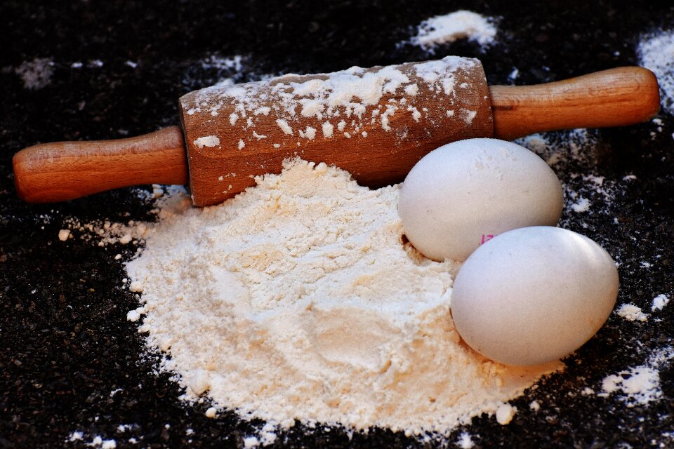 Flour ingredients prepare