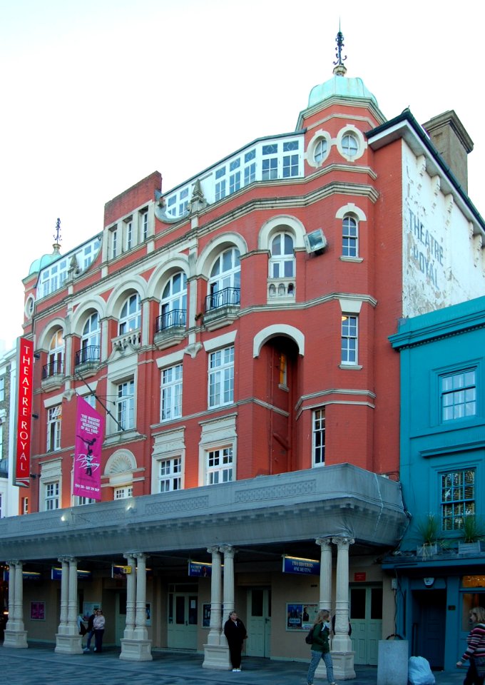 Theatre Royal, New Road, Brighton (NHLE Code 1380103) (September 2018) (4)