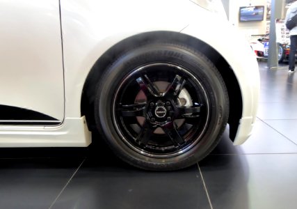 The tire wheel of Toyota iQ GRMN (NGJ10)