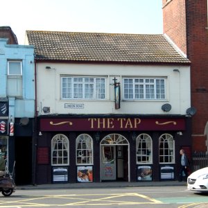 The Tap pub, 17 London Road, North End, Portsmouth (March 2019) photo