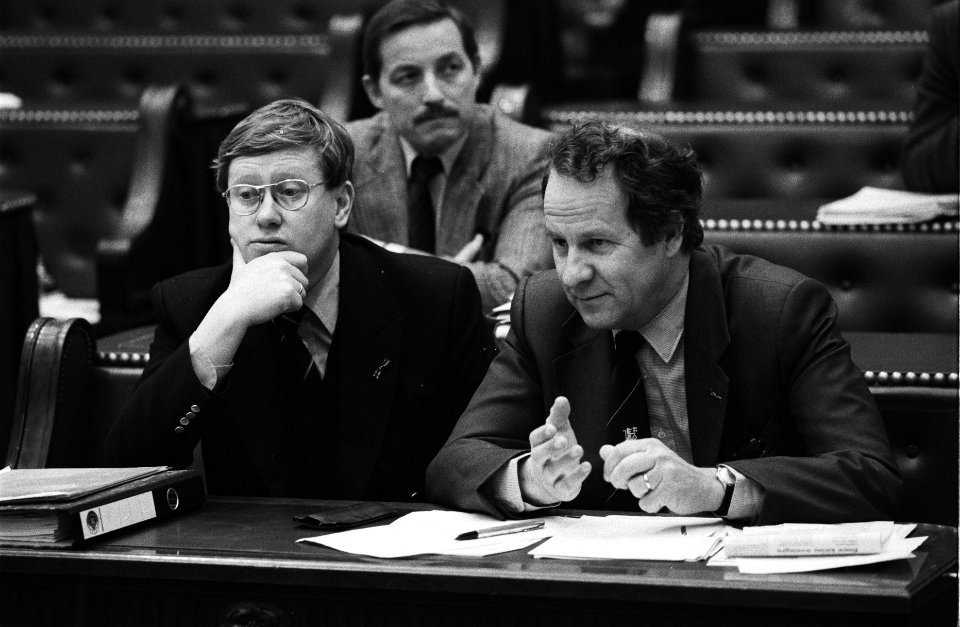 Tweede Kamer . Begroting Onderwijs en Volkshuisvesting. CDA-kamerlid Brokx (ex-s, Bestanddeelnr 932-0331