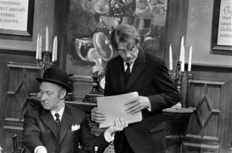 TV-stuk Lijmen naar roman van Elsschot Bob de Lange als Boorman en Ton Lensink, Bestanddeelnr 923-6234
