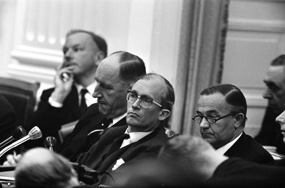 Tweede Kamer Algemene beschouwingen Drs. N. Wiebenga (PSP) aan het woord, Bestanddeelnr 921-7493
