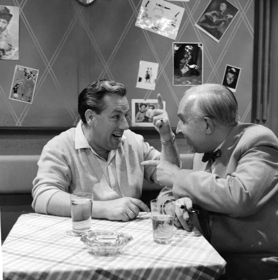 TV-spel De komiek. Hans Tiemeyer (rechts) en Ko van Dijk, Bestanddeelnr 913-8092
