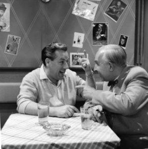 TV-spel De komiek. Hans Tiemeyer (rechts) en Ko van Dijk, Bestanddeelnr 913-8092