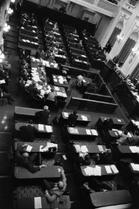 Tweede Kamer Algemene beschouwingen over Financien overzicht, Bestanddeelnr 923-9219