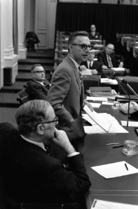 Tweede Kamer , monetaire situatie, minister Nelissen, Bestanddeelnr 925-2558