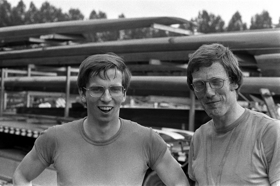 Twee van de roeiers, Bestanddeelnr 925-6916