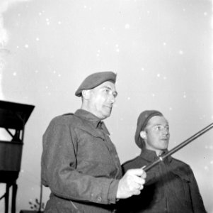 Twee militairen, Bestanddeelnr 255-9383