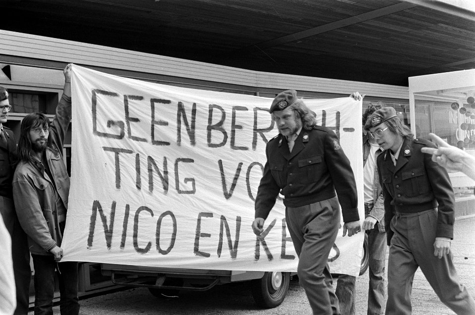 Twee militairen voor krijgsraad Arnhem wegens staking in Hohne ( West Duitsland , Bestanddeelnr 927-2548