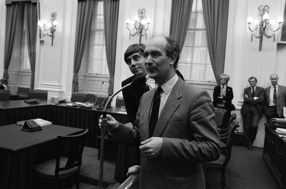 Tweede Kamer , debat over volgende week te houden kruisrakettenplaatsingsbesluit, Bestanddeelnr 933-4761