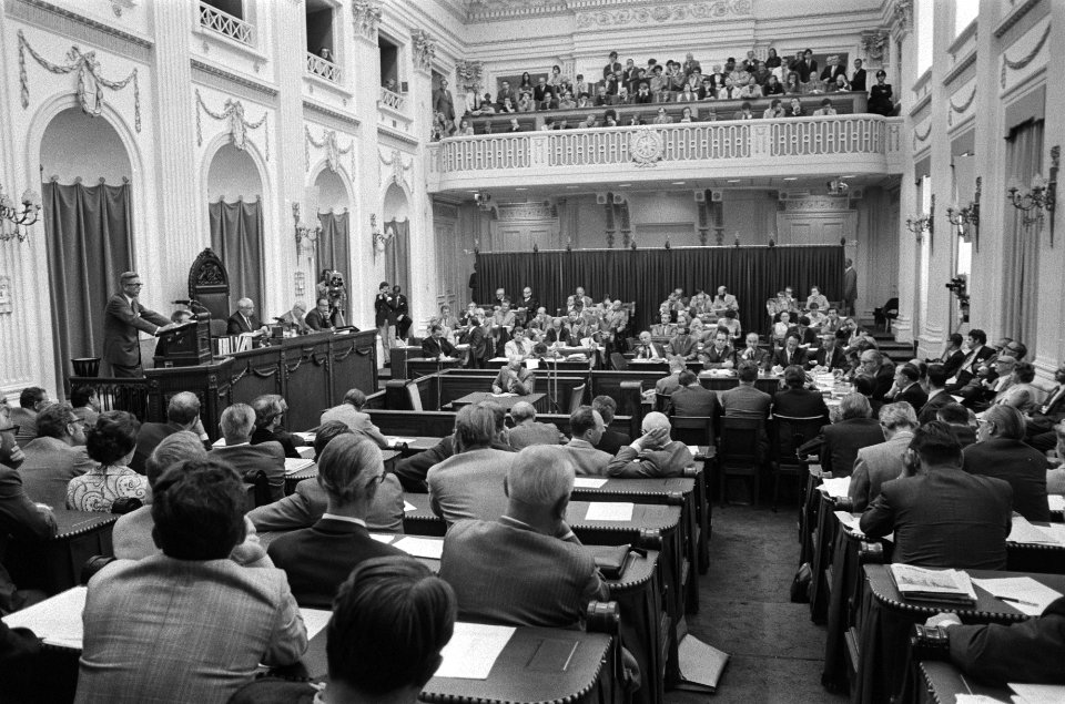 Tweede Kamer , fractievoorzitters reageren op regeringsverklaring, nr 8A Hans …, Bestanddeelnr 924-7896