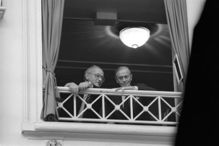 Tweede Kamer , debat pensioen Rost van Tonningen Joop Wolf en Teengs Gerritsen, Bestanddeelnr 933-8272