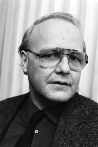 Tweede Kamer , behandeling wetsvoorstel wijziging AOW Wilfried de Pree ( Tweede, Bestanddeelnr 933-2191