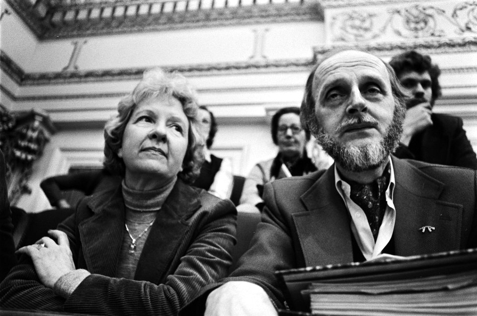 Tweede Kamer , behandeling zaak Kalma PSP-er Van de Spek stelt vragen (kop), ex, Bestanddeelnr 929-6669