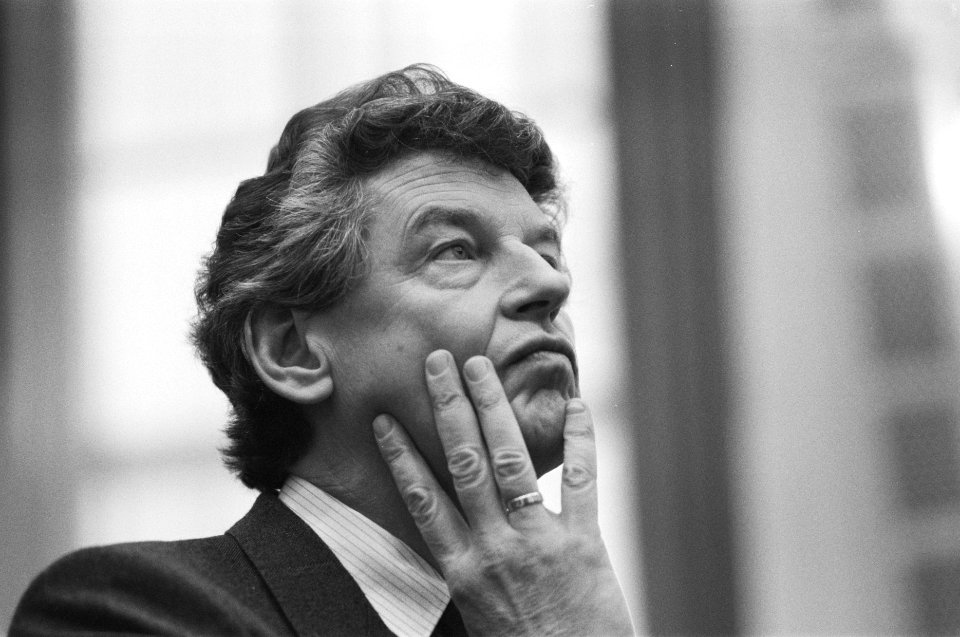 Tweede Kamer , bezuinigingsdebat PvdA-fractievoorzitter Wim Kok , close, Bestanddeelnr 934-2206