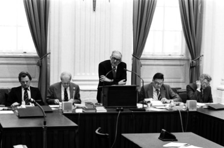 Tweede Kamer , behandeling voorjaarsnota, Albeda (Soc. Zaken), Van Aardenne , Van Amelsfoort en Minister Van der Stee, Bestanddeelnr 931-4837