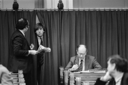 Tweede Kamer , debat parlemenaire enquetecommissie RSV Nijpels , links Gerritse, Bestanddeelnr 933-2312