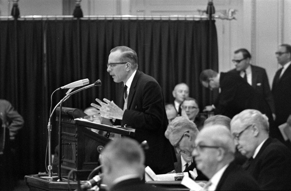 Tweede Kamer , belastingvoorstellen aangenomen, Premier Zijlstra aan het woord, Bestanddeelnr 919-8843