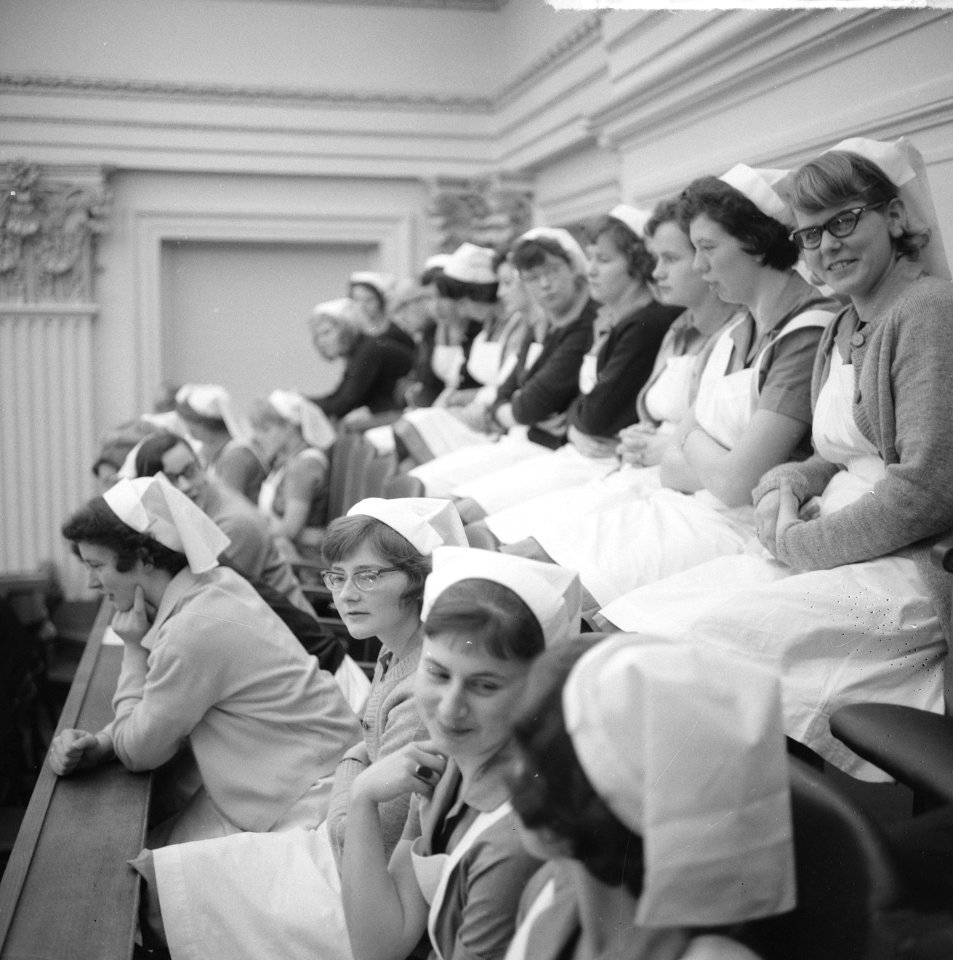 Tweede Kamer , belastingen, de publieke tribune, Bestanddeelnr 917-1903