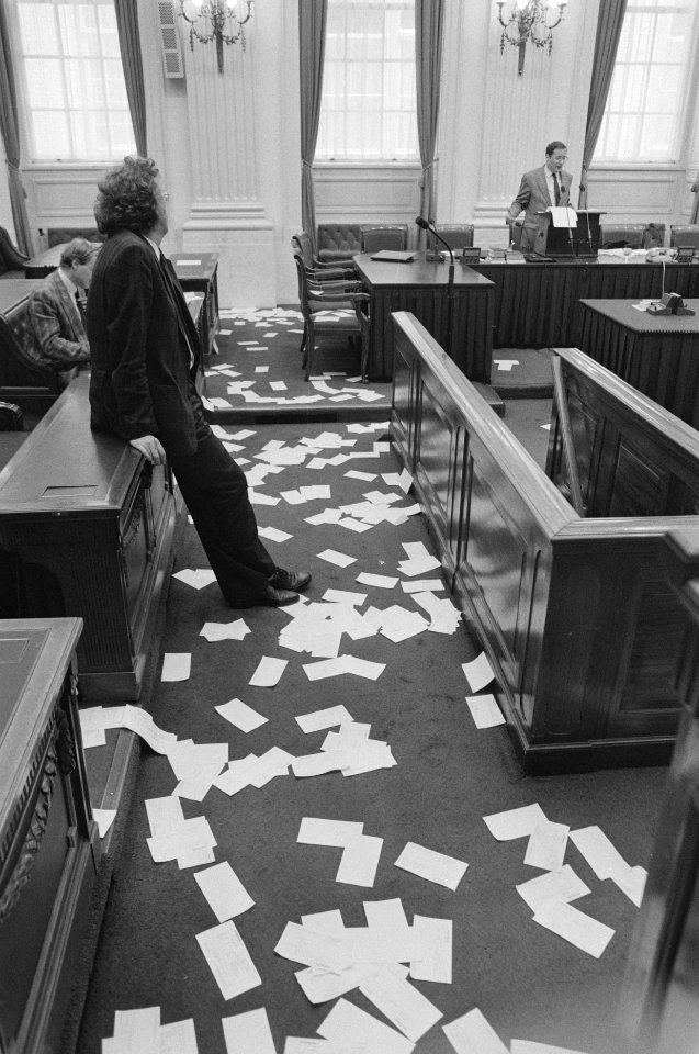 Tweede Kamer , debat studiefinanciering studenten hebben vanaf publieke tribune, Bestanddeelnr 934-0143