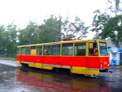 Tver tram 241 20050626 022