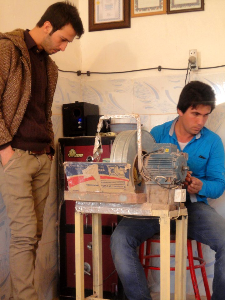 Turquoise store and workshop - Ma'dan - Nishapur 08