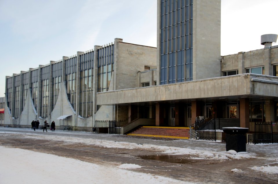 Tver railway station december 2015