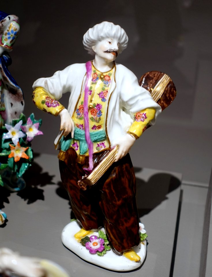 Turk with guitar, Peter Reinicke and Johann Friedrich Eberlein, Meissen Porcelain Factory, Meissen Porcelain Factory, c. 1744, hard-paste porcelain - Wadsworth Atheneum - Hartford, CT - DSC05226