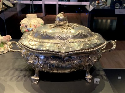 Tureen, Silver, by Alexander Gardner, Edinburgh, 1763-64, photo 2 photo