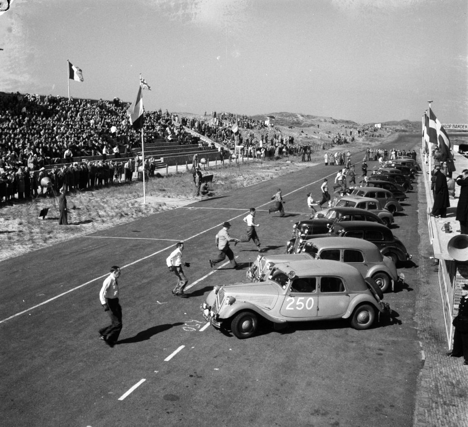Tulpenralley. Snelheidsproef op circuit Zandvoort. Vliegende start, Bestanddeelnr 905-0739