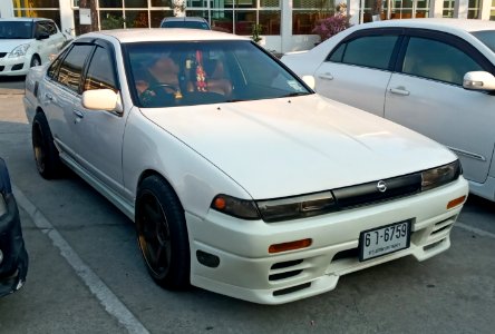Tuned Nissan Cefiro (A31) 02