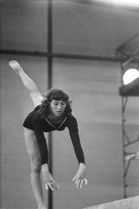 Turnen Nederland tegen Roemenie Dames Den Haag, Bestanddeelnr 921-4935