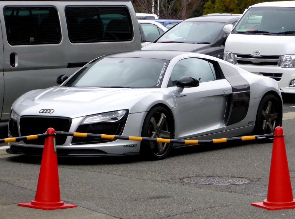 Tuned Audi R8 coupe front