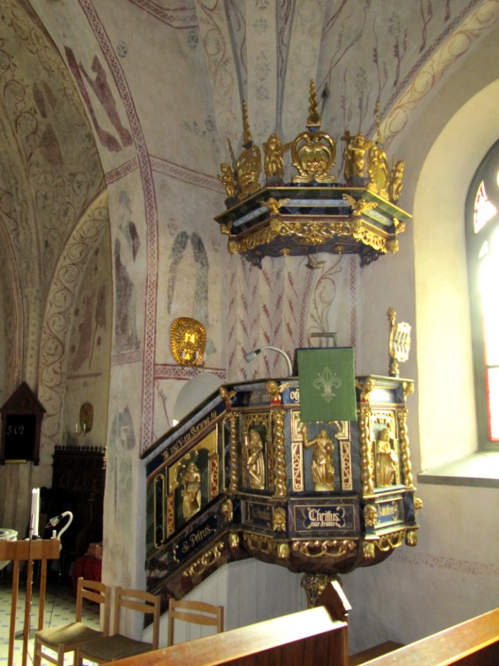 Tuna kyrka Uppland int4