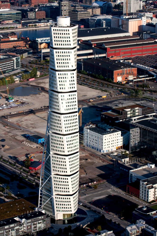 Turning Torso–flygbild 06 september 2014-3
