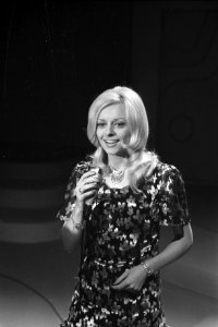 TV-programma Op Losse Groeven, Corry Konings, Bestanddeelnr 925-8119