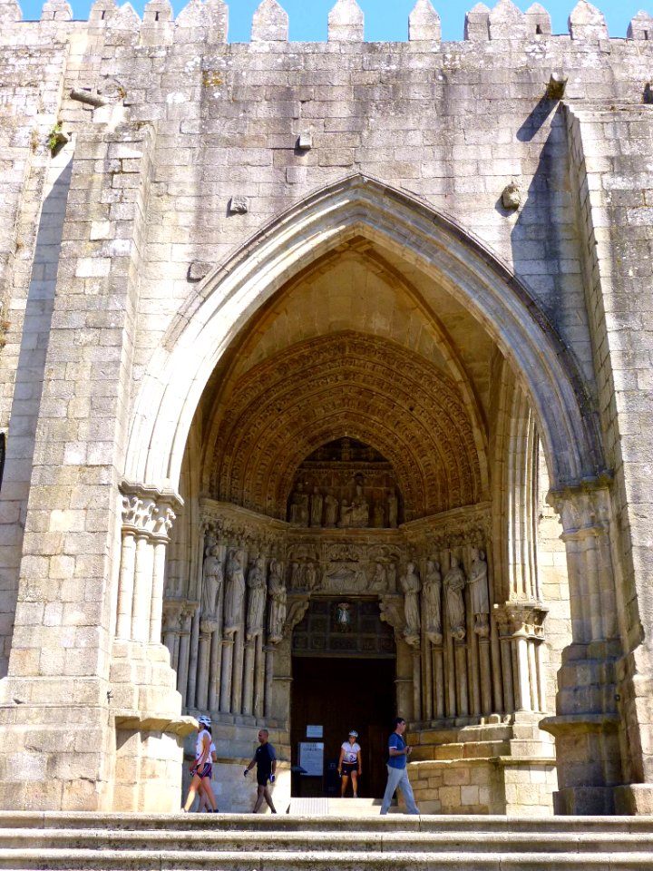 Tuy - Catedral de Santa María, Portada Occidental 02
