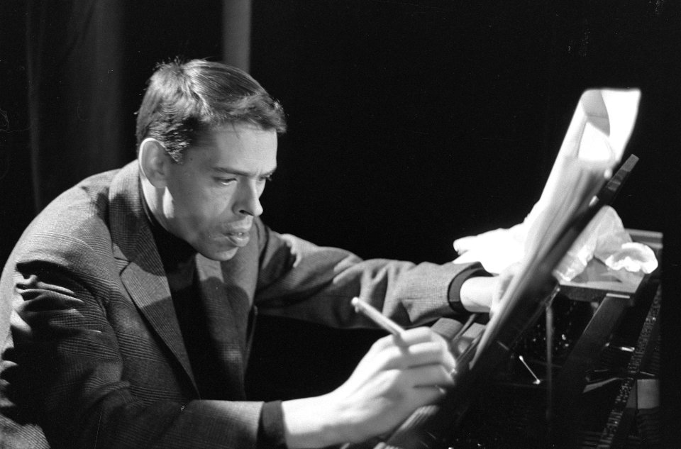 TV-uitzending Domino Jacques Brel tijdens de opname in Amsterdam, Marcanti, Bestanddeelnr 914-8399