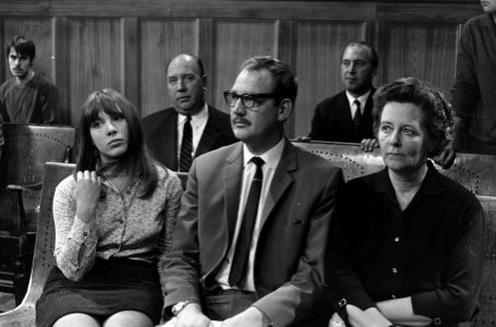 TV-rechtbank de zaak Dirk de Vogel, de 3 belangrijkste getuigen, Sonja van Dam, , Bestanddeelnr 920-8061