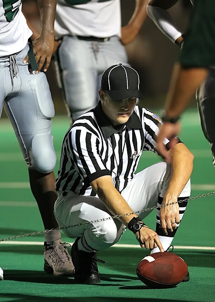 Ref stripes striped