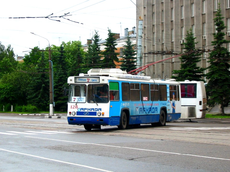 Tver trolleybus 128 20050626 081