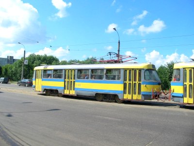 Tver tram 240 20050726 002 photo