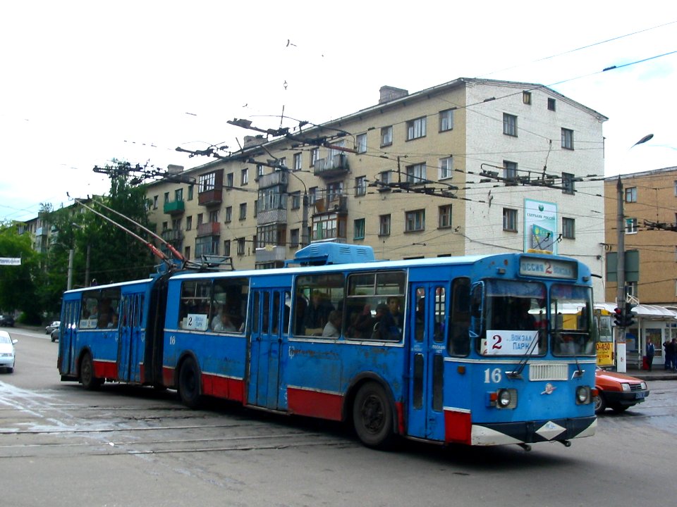 Tver trolleybus 016 20050626 106