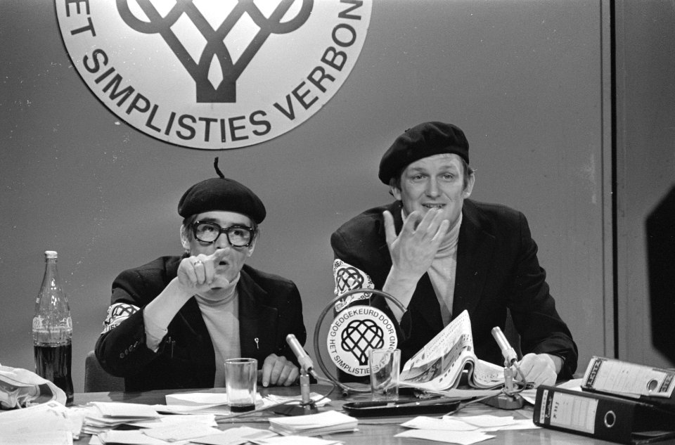 TV-opnamen Symplistisch Verbond Kees van Kooten (links) en Wim de Bie tijdens , Bestanddeelnr 928-4214