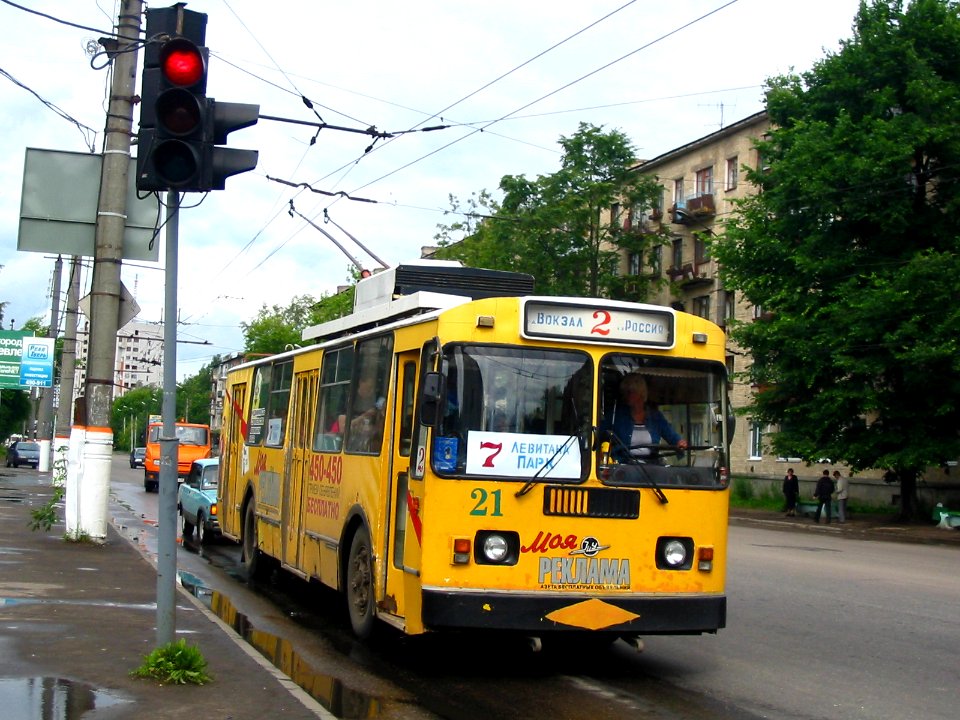 Tver trolleybus 021 20050626 104