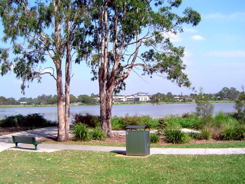 Tygum Lagoon Waterford West photo