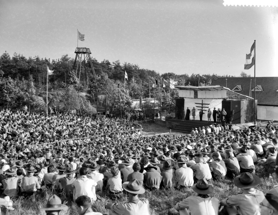 Tweejaarlijkse nationale Koempoelan in Overasselt bij Nijmegen van de Katholieke, Bestanddeelnr 910-4391